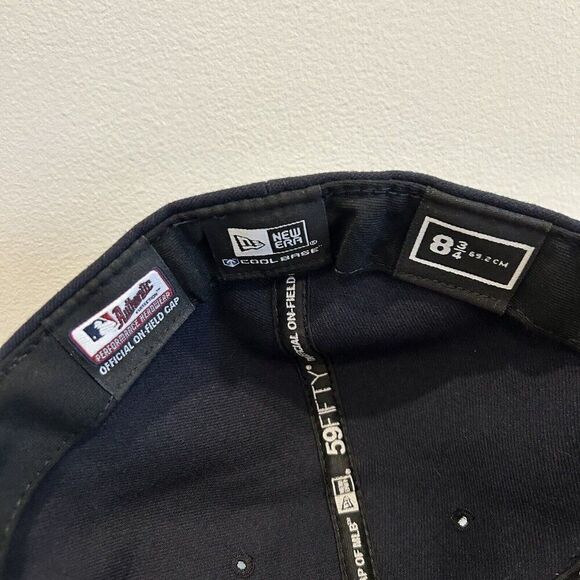 Atlanta Braves New Era Cool Base Official On-Field Cap Fitted Size 8 3/4 59FIFTY - Picture 9 of 9